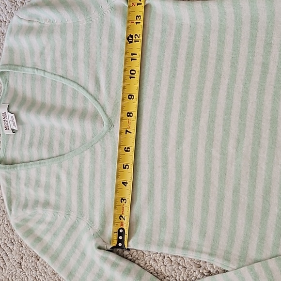 Michael Kors Cashmere V-Neck Sweater Size Small - Picture 6 of 8